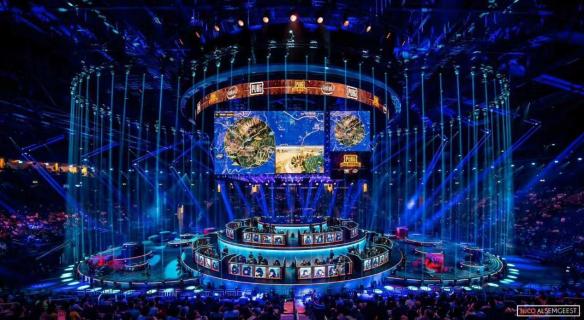 也引发了广 也引发了广