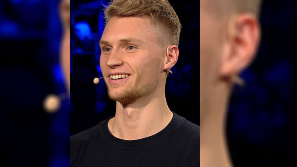 看见对手小 看见对手小